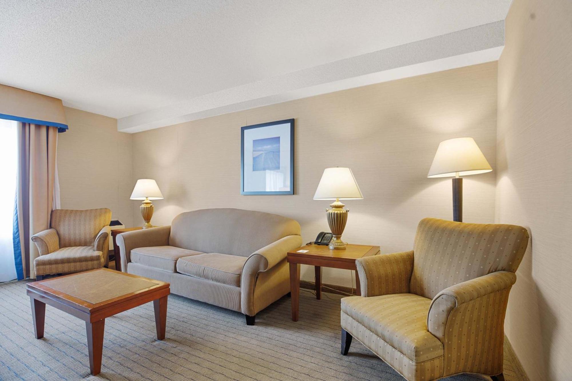 Sandman Hotel & Suites London Downtown Esterno foto