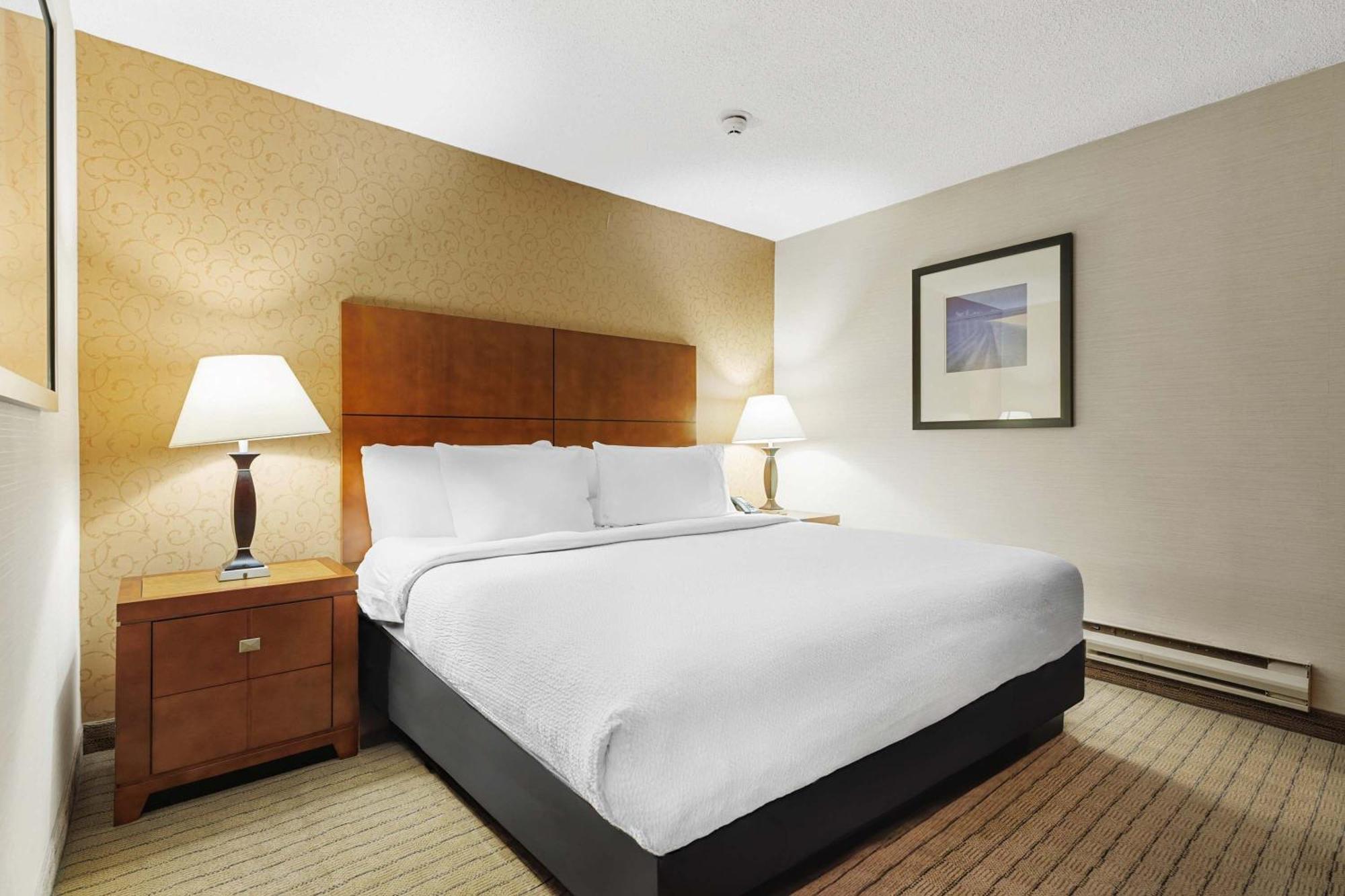 Sandman Hotel & Suites London Downtown Esterno foto