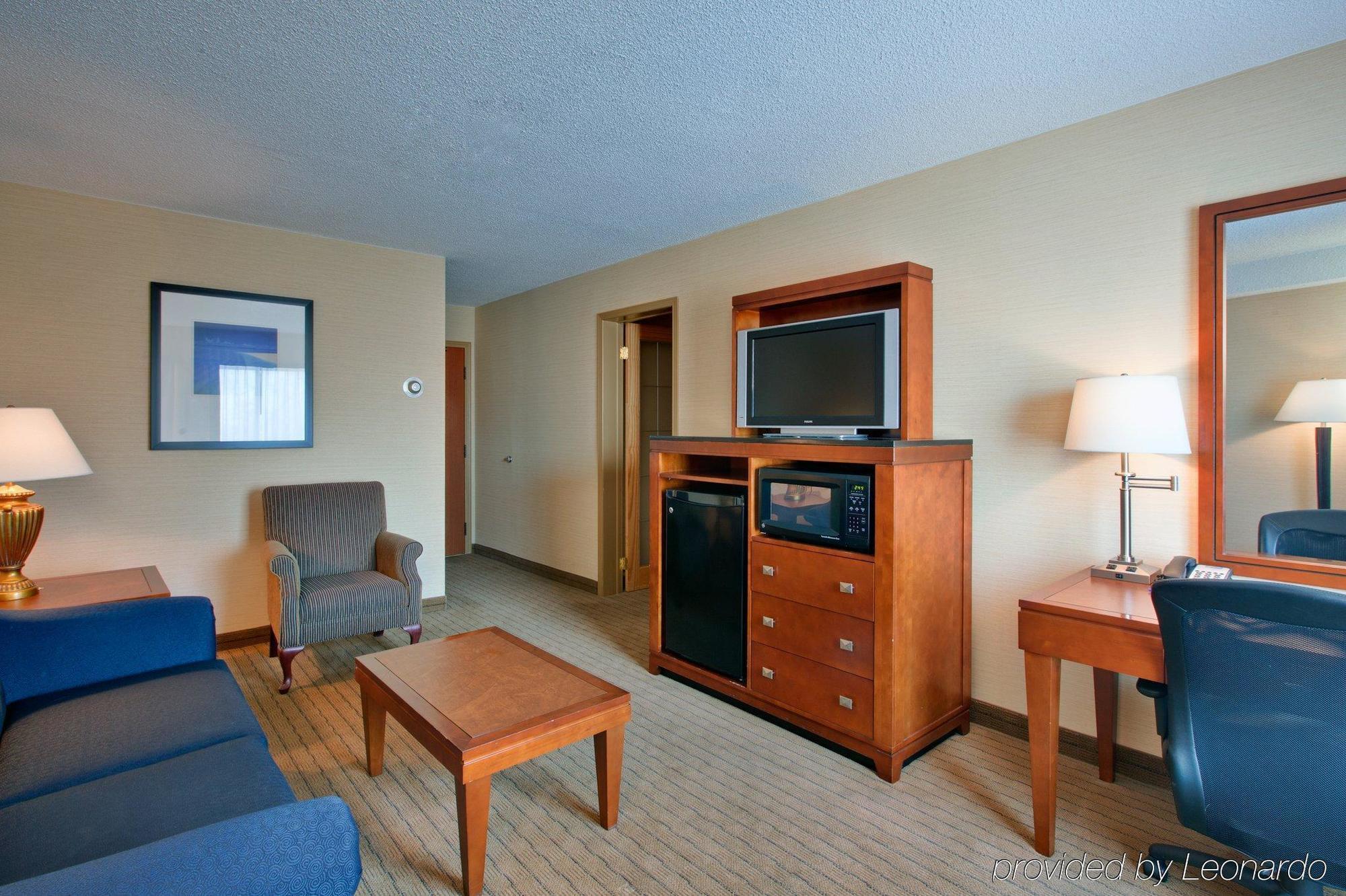 Sandman Hotel & Suites London Downtown Esterno foto