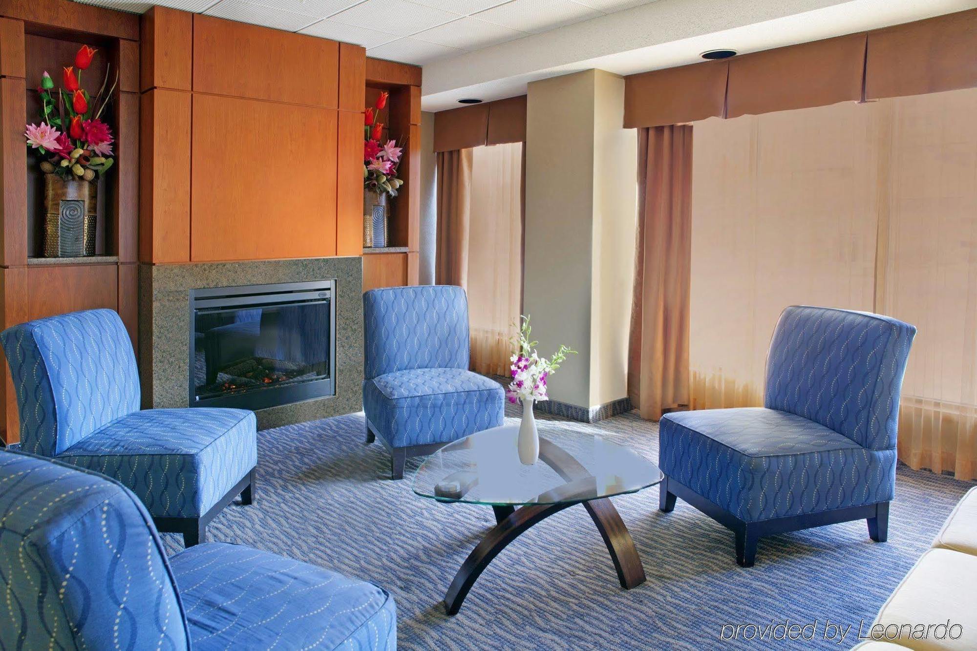 Sandman Hotel & Suites London Downtown Esterno foto